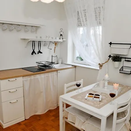 Kal Apartment