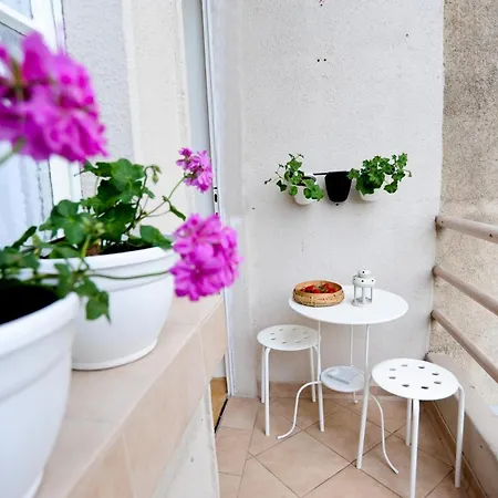 Apartment Kal